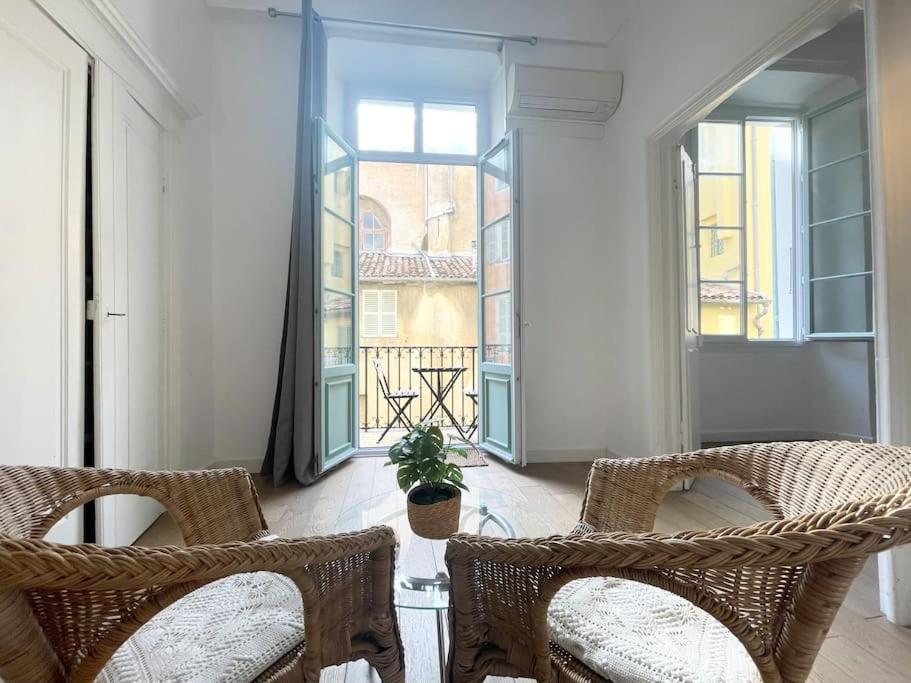 Homelivia, Vieux Nice, Appartement De Charme, Clim Balcon Buitenkant foto